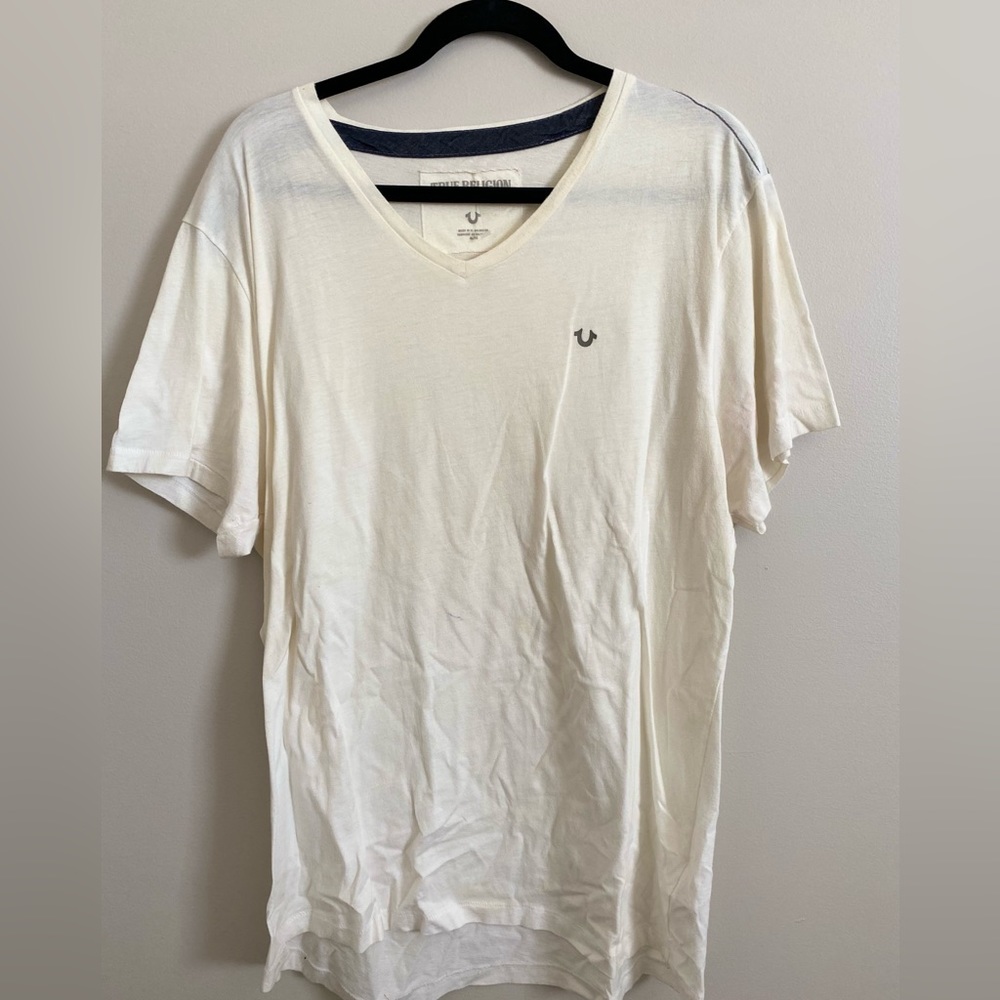 Men’s True Religion V Neck T Cream (XL)